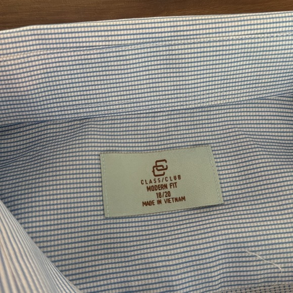 Classic club modern fit button up - Picture 2 of 4